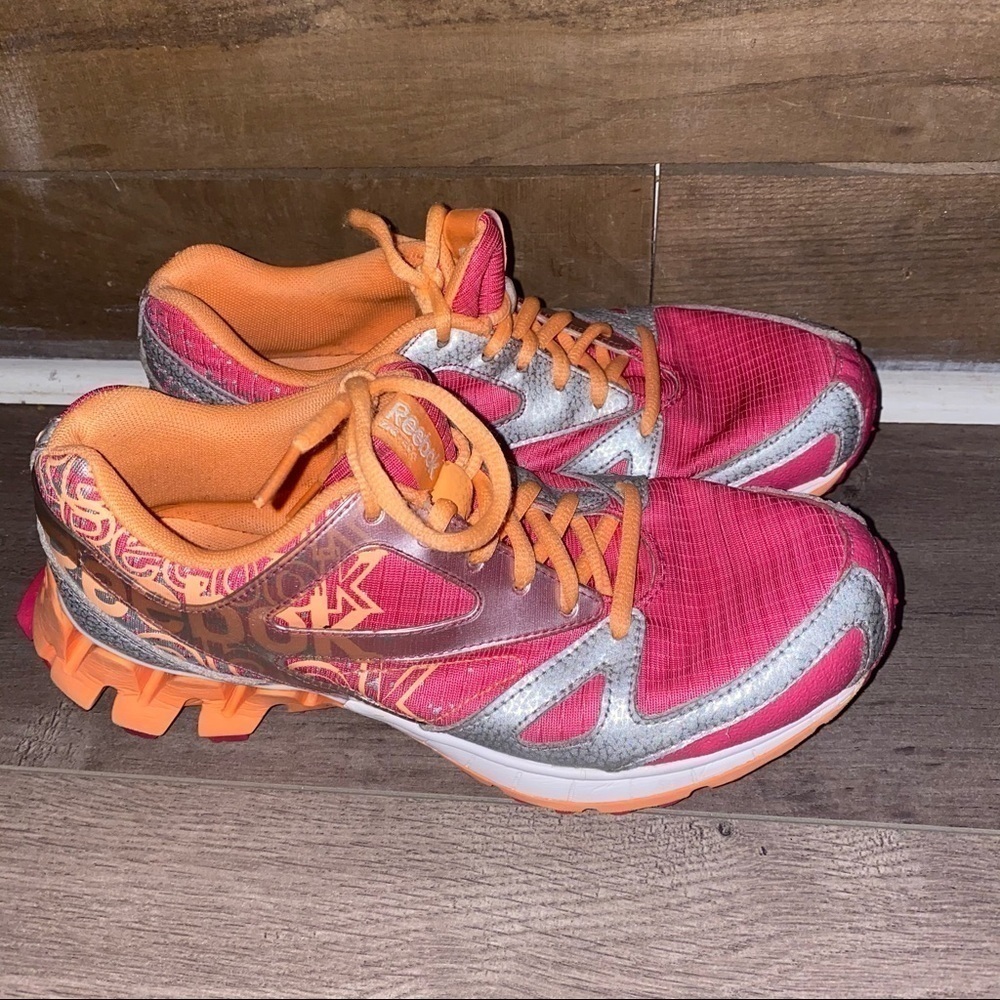 ZigTech Reebok size 5.5 women’s